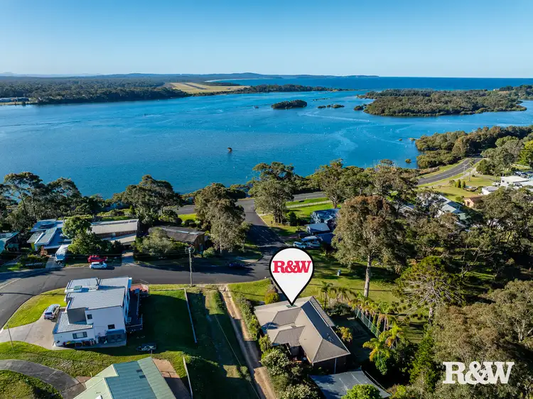 2B Hazel Road, Moruya Heads NSW 2537