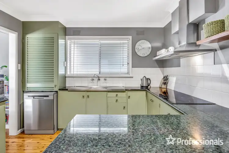 Fifth view of Homely house listing, 5 Walana Crescent, Kooringal NSW 2650