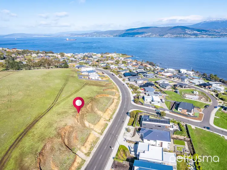 880 Oceana Drive, Tranmere TAS 7018