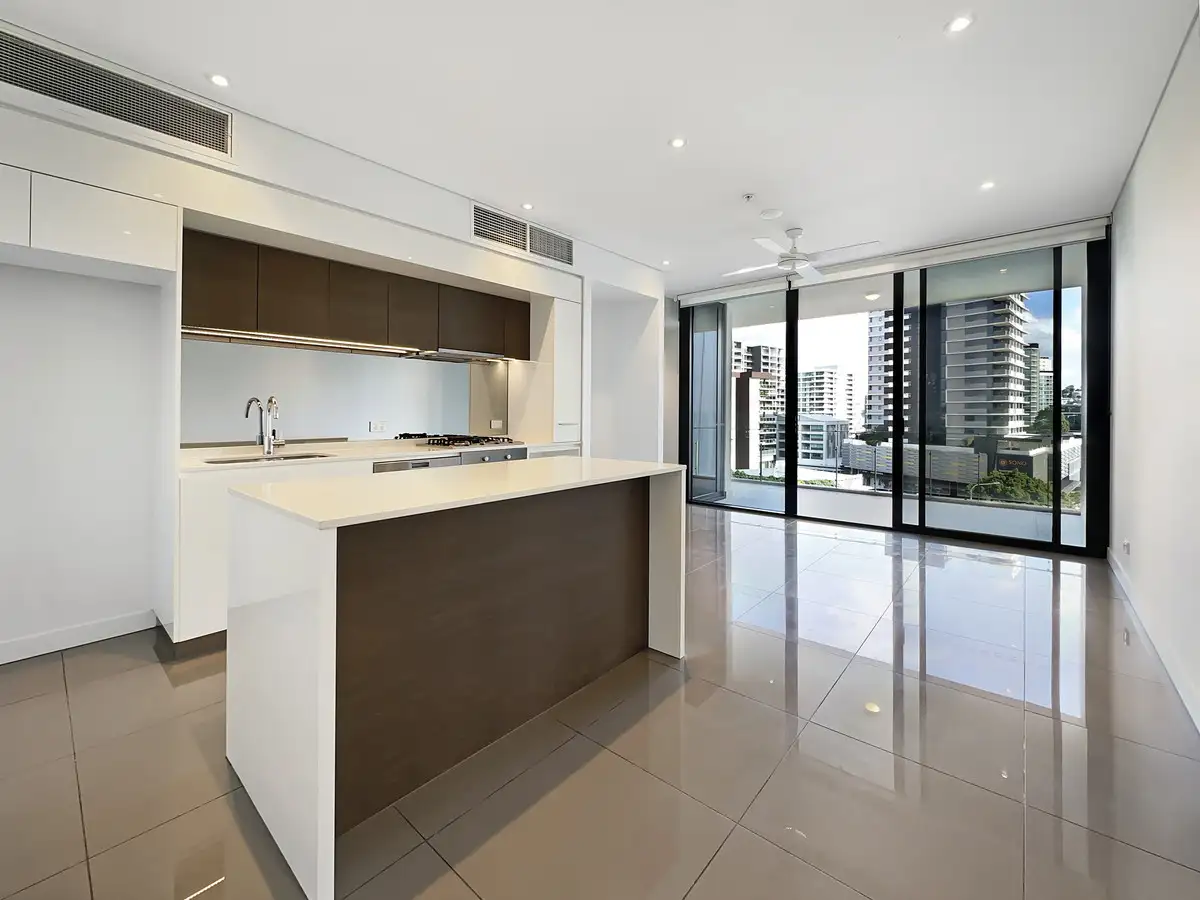 Main view of Homely apartment listing, 3073/33 Remora Road, Hamilton QLD 4007