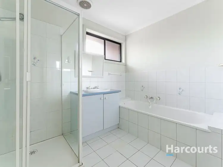 Fifth view of Homely house listing, 4 Leigh Court, Doveton VIC 3177