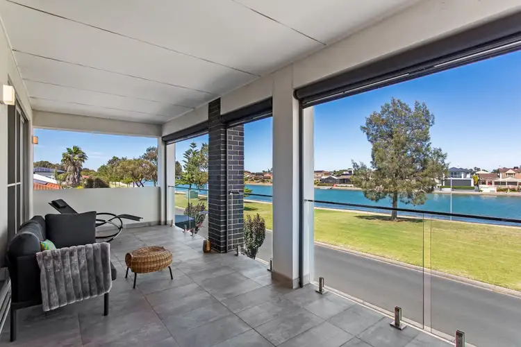 5 Mariners Crescent, West Lakes SA 5021