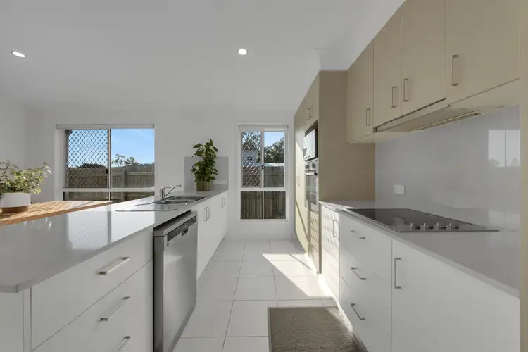 Fifth view of Homely house listing, 1/27 Fitzroy Avenue, Clinton QLD 4680