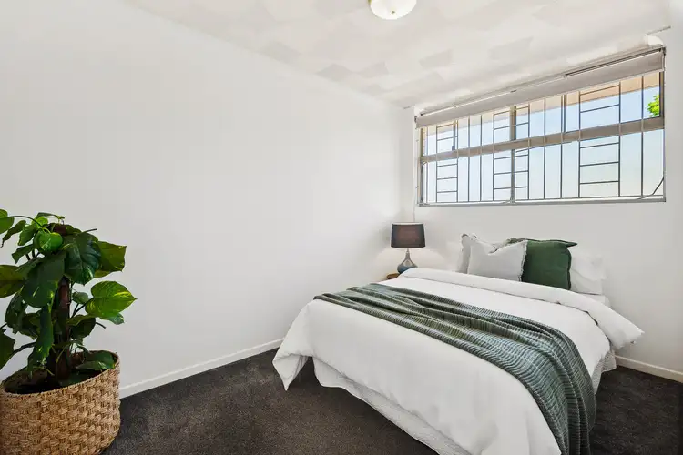 Fifth view of Homely unit listing, 2/10 Stuckey Road, Clayfield QLD 4011