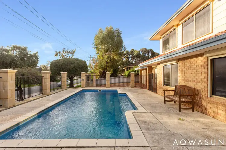 30 Yanrey Street, Golden Bay WA 6174