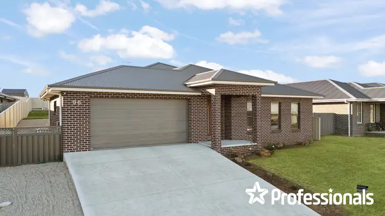 96 Graham Drive, Kelso NSW 2795