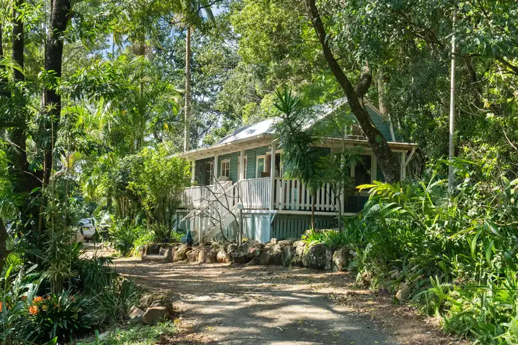 90 Bates Road, Federal NSW 2480