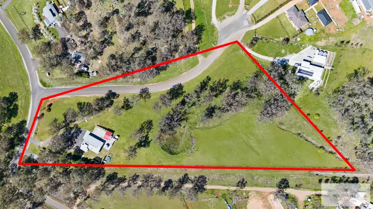 Second view of Homely house listing, 4 Pindari Drive, Tamworth NSW 2340