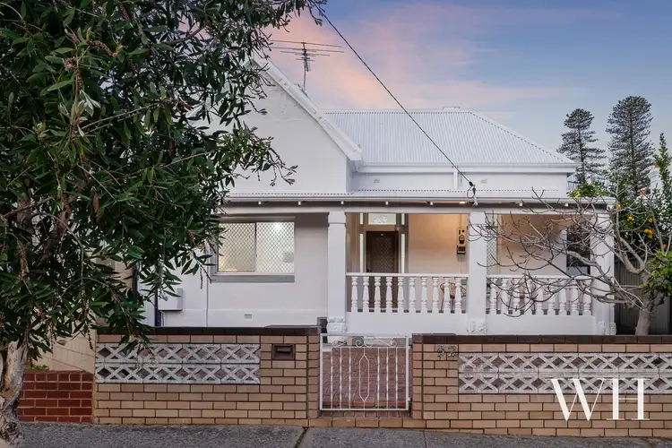 92 Hampton Road, Fremantle WA 6160
