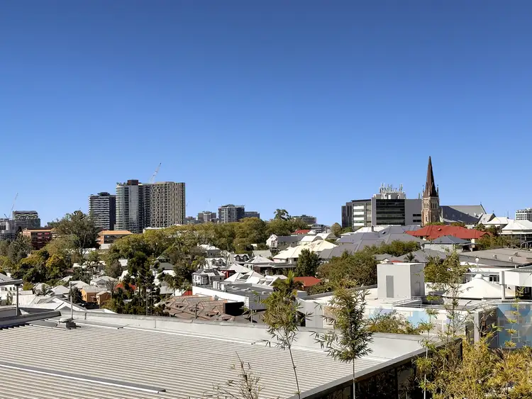 Third view of Homely unit listing, 20/41 Fortescue Street, Spring Hill QLD 4000