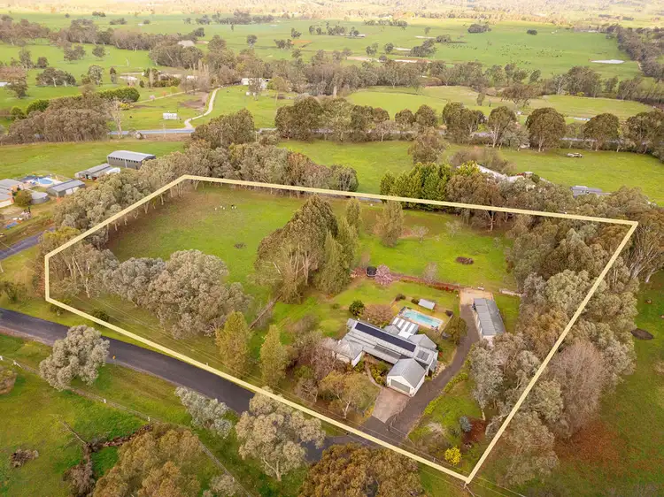Second view of Homely house listing, 39 Fitzpatrick Drive, Staghorn Flat VIC 3691