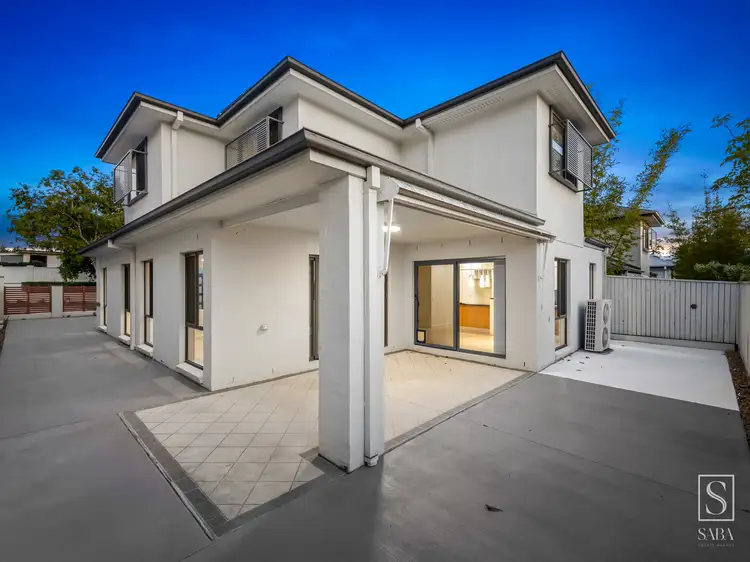 Second view of Homely house listing, 6 Greenway Circuit, Mount Ommaney QLD 4074