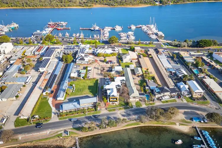 Fourth view of Homely apartment listing, 2/142 Marine Parade, Lakes Entrance VIC 3909