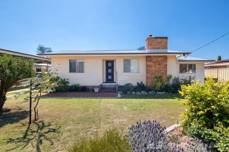 21 Locke Street, Warwick QLD 4370