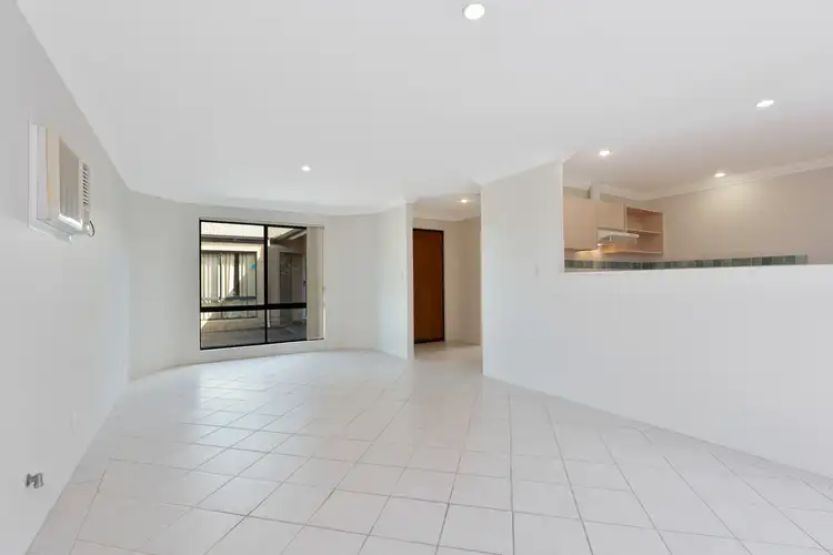 Sixth view of Homely villa listing, 2/96 Alexander Drive, Dianella WA 6059