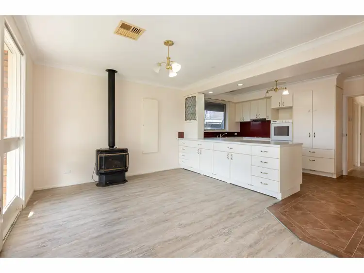 Fourth view of Homely house listing, 576 Cogdell Street, North Albury NSW 2640