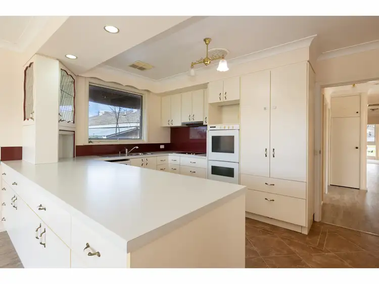 Sixth view of Homely house listing, 576 Cogdell Street, North Albury NSW 2640