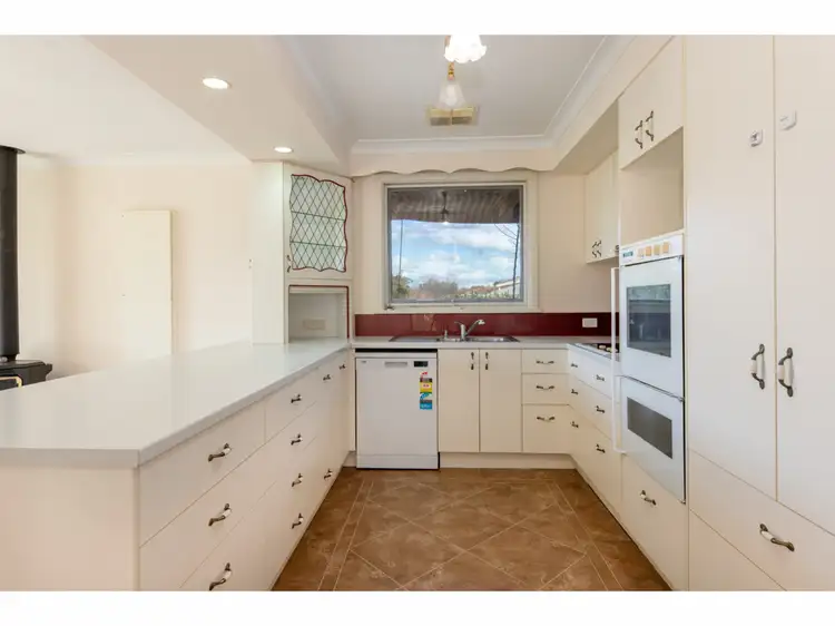 Seventh view of Homely house listing, 576 Cogdell Street, North Albury NSW 2640