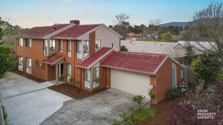 15 Fernlea Avenue, Rowville VIC 3178