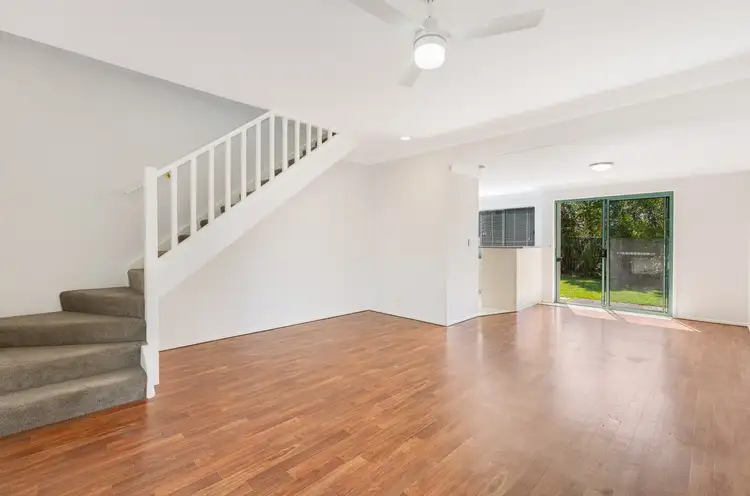 Main view of Homely townhouse listing, 5/92 Guineas Creek Road, Currumbin Waters QLD 4223