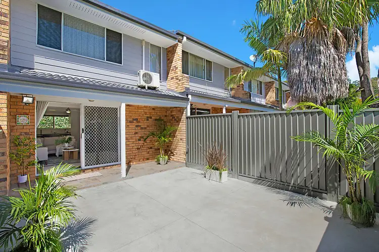 Main view of Homely townhouse listing, 2/40 Pintu Drive, Tanah Merah QLD 4128