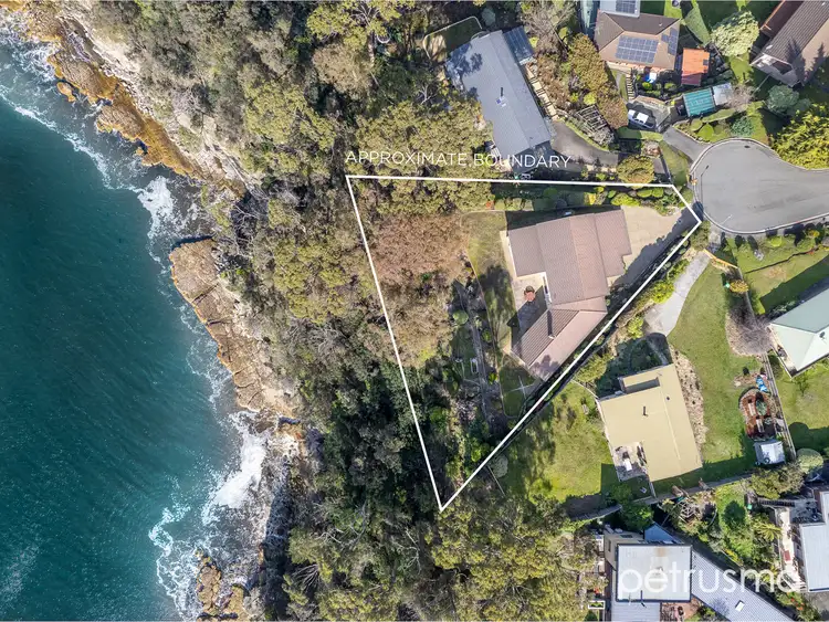 1 Mirramar Park, Blackmans Bay TAS 7052