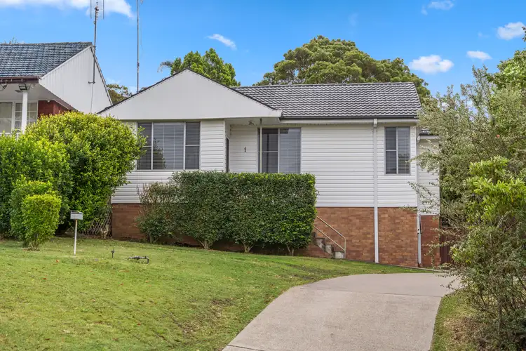 1 Belmont Crescent, Belmont NSW 2280