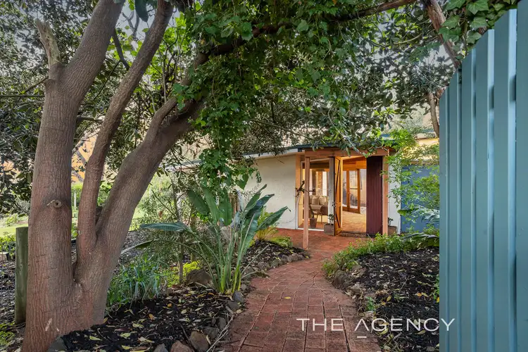 80 Lenori Road, Gooseberry Hill WA 6076