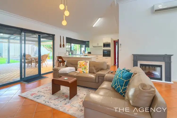 Fourth view of Homely house listing, 17 Susan Court, Yakamia WA 6330