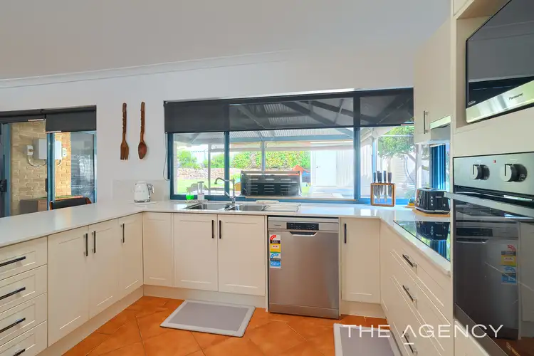 Fifth view of Homely house listing, 17 Susan Court, Yakamia WA 6330