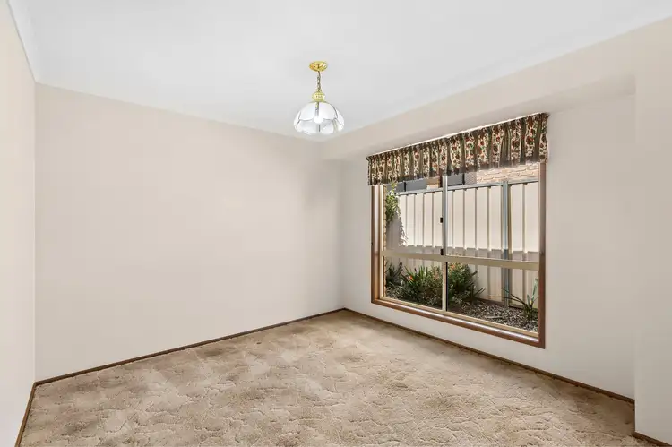 Third view of Homely house listing, 2 Grant Close, Middle Ridge QLD 4350
