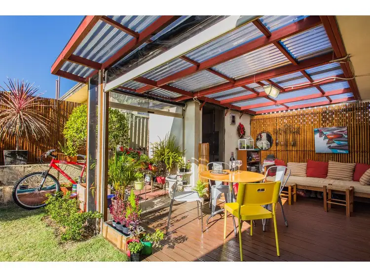 6/99 Clydesdale Street, Como WA 6152