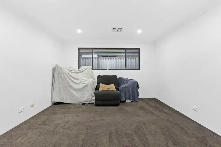 Sixth view of Homely house listing, 10 Marden Grange, Aveley WA 6069