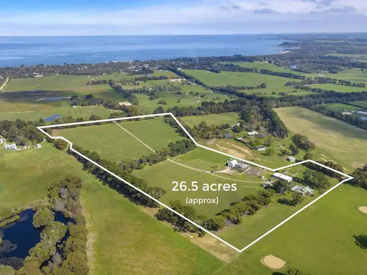 68 Sandy Point Road, Somers VIC 3927