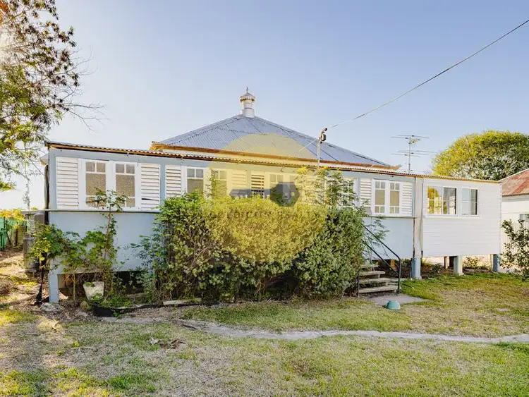 30 Rutherford Street, Charters Towers City QLD 4820