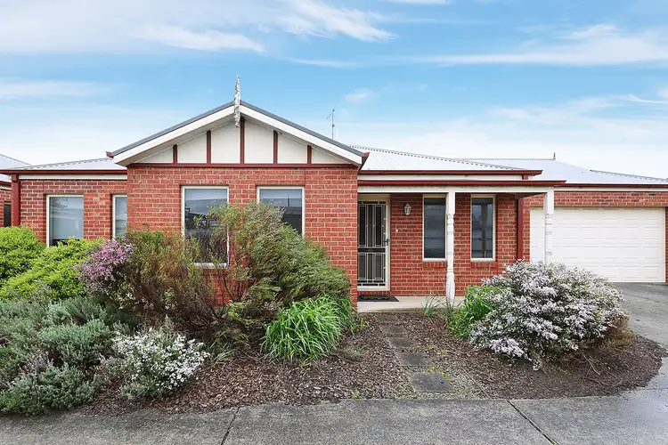 Main view of Homely unit listing, 2/27 Dowling Street, Colac VIC 3250