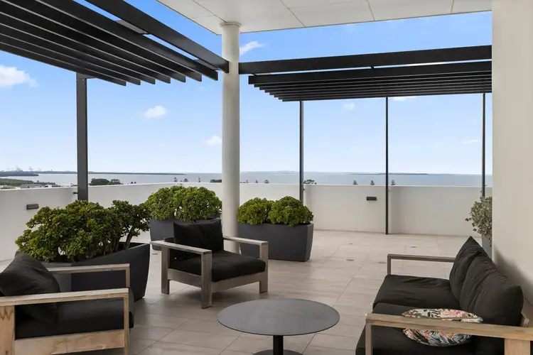2701/77 Bride Street, Wynnum QLD 4178