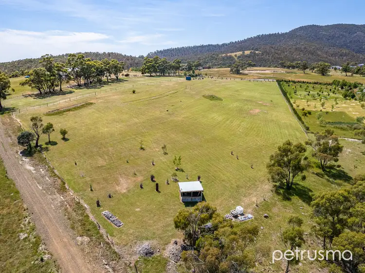59 Menzies Road, Lachlan TAS 7140