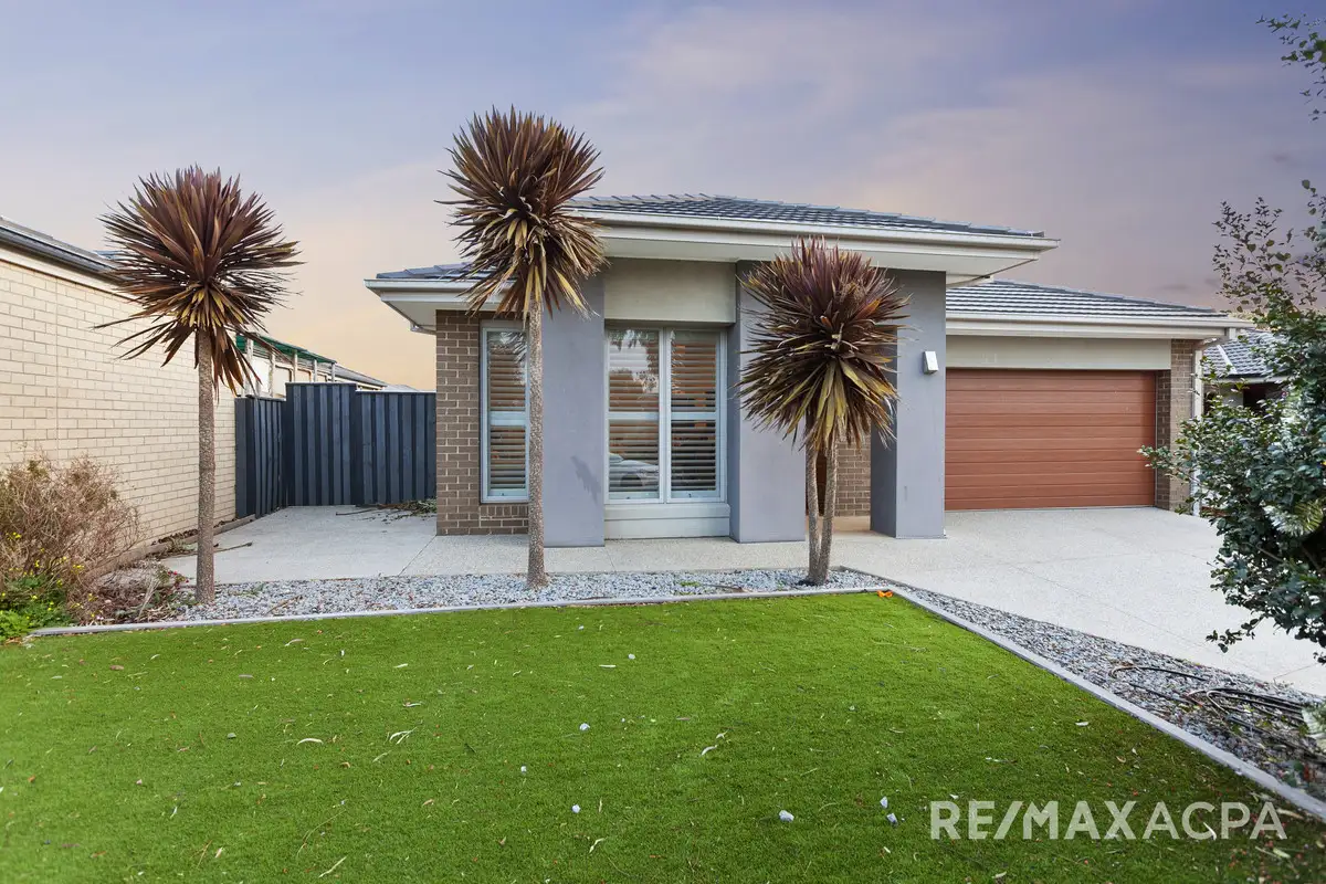 Main view of Homely house listing, 23 Weemala Grove, Werribee VIC 3030