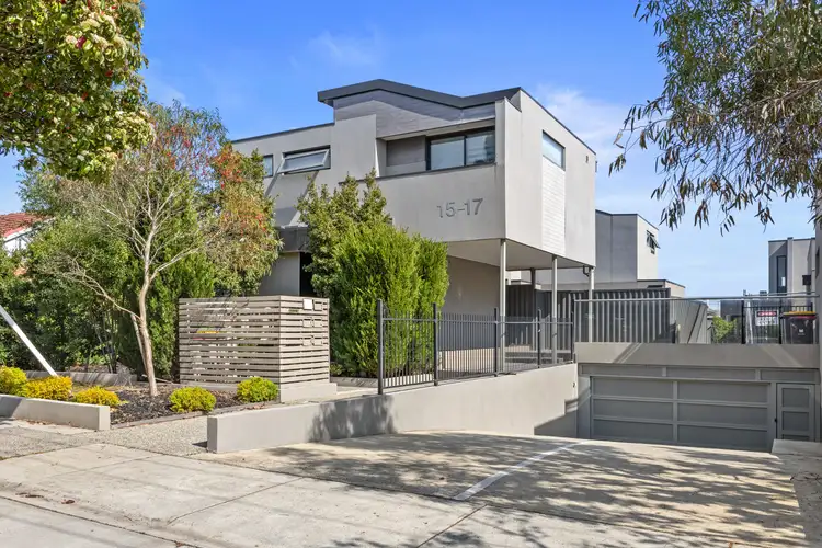 Main view of Homely townhouse listing, 5/15-17 Calista Avenue, Oakleigh East VIC 3166