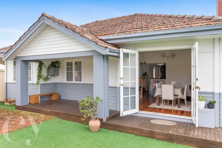 Second view of Homely house listing, 6 Lang Street, Brentwood WA 6153