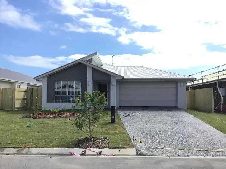 13 Eastminster Street, Eli Waters QLD 4655