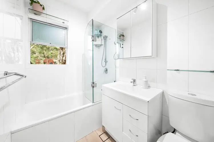 Sixth view of Homely unit listing, 4/10 Ilikai Place, Dee Why NSW 2099