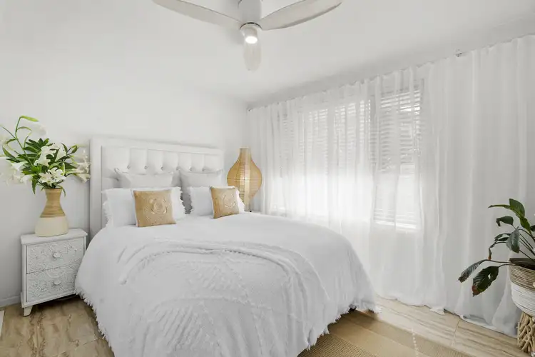 5 James Cook Drive, Banora Point NSW 2486