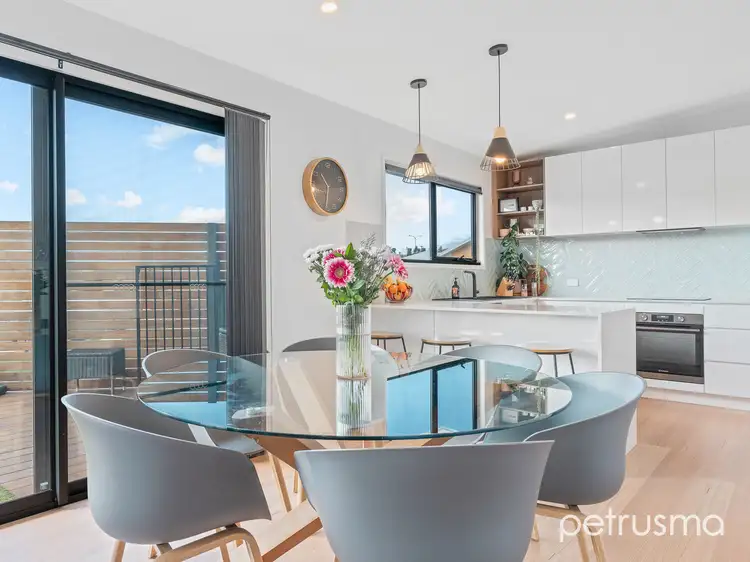 8 Marjorie Street