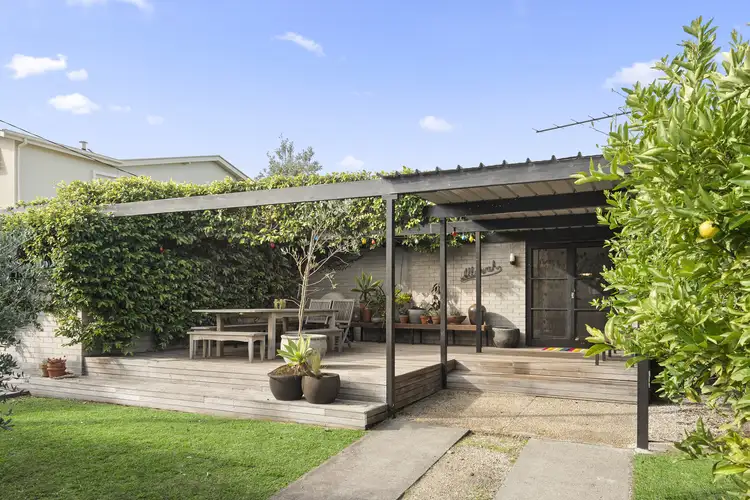 16 Bailey Street, Point Lonsdale VIC 3225