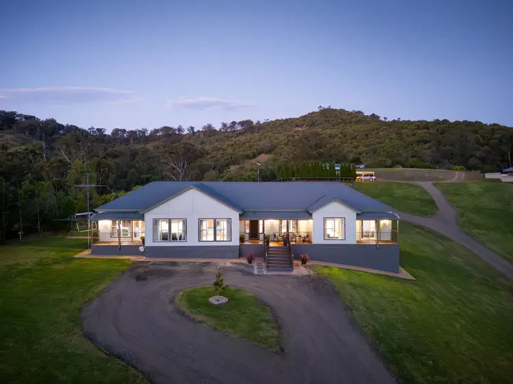 109 Calf Farm Road, Mount Hunter NSW 2570