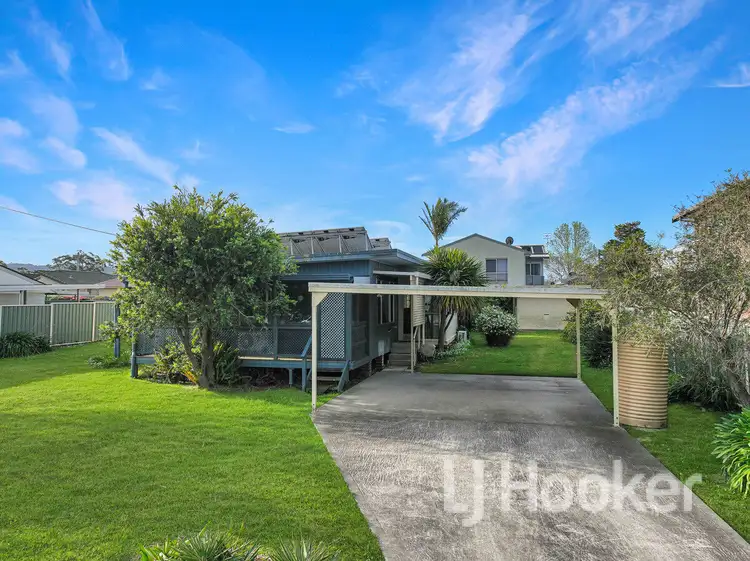 9 Dorothy Avenue, Basin View NSW 2540