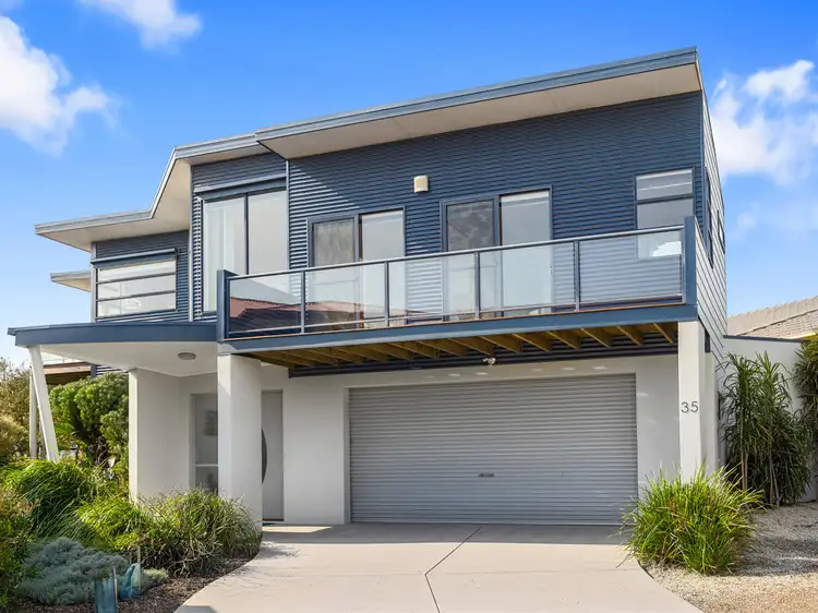35 Shetland Heights Road, San Remo VIC 3925