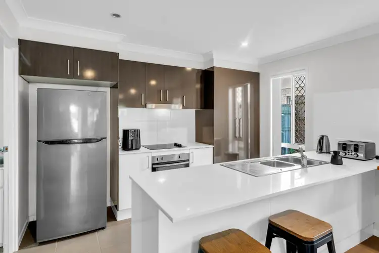 Fourth view of Homely townhouse listing, 15/15 Grandly Street, Doolandella QLD 4077